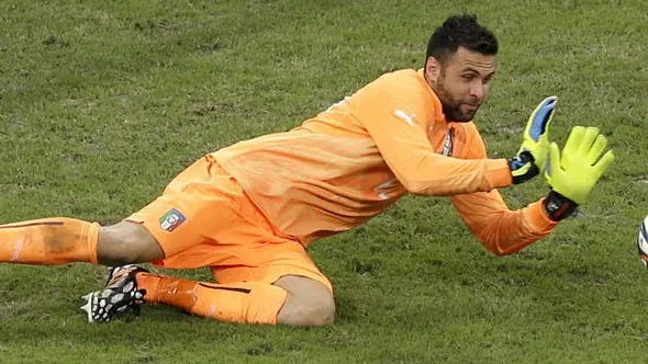 Italy's goalkeeper Salvatore Sirigu makes a save during the group D World Cup soccer match between England and Italy at the Arena da Amazonia in Manaus, Brazil, Saturday, June 14, 2014. (AP Photo/Themba Hadebe)