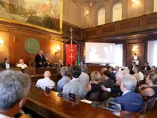 La commemorazione per Budinich nella sala del consiglio municipale