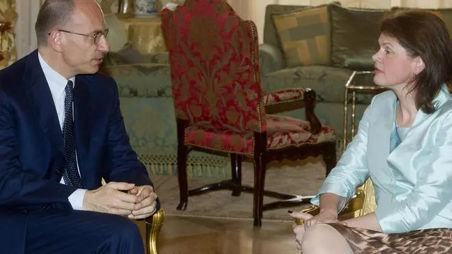 Italian Prime Minister Enrico Letta (L) meets his Slovenian counterpart Alenka Bratusek (R) at Chigi Palace in Rome, Italy, 12 June 2013. ANSA/CLAUDIO PERI