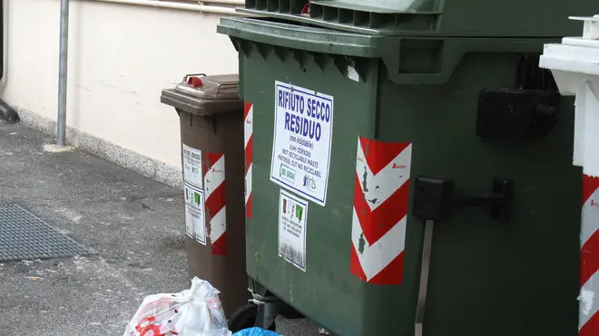 Bonaventura Monfalcone-04.10.2012 Rifiuti-Ronchi dei Legionari-foto di Katia Bonaventura