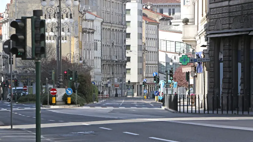 Lasorte Trieste 22/03/20 - Via Oriani, Largo Barriera, Emergenza Coronavirus