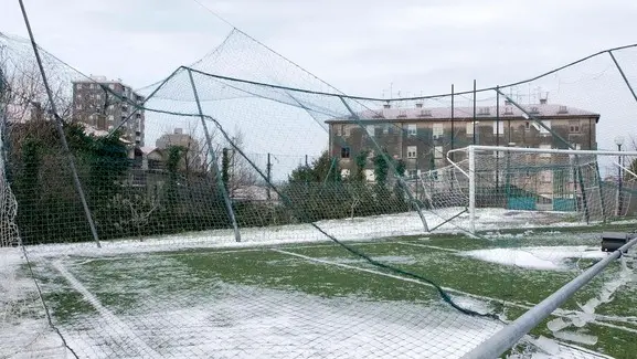 Silvano Trieste 26/03/2013 I danni al campetto di calcio, via Costalunga