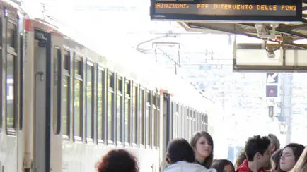 Bonaventura Monfalcone-04.05.2016 Treni in ritardo-Monfalcone-foto di Katia Bonaventura