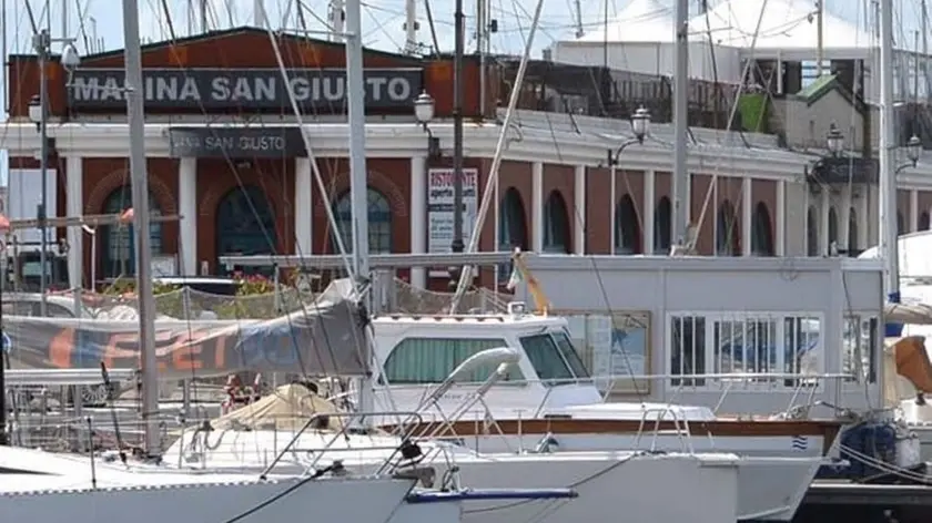 La sede del Marina San Giusto, dove si trova anche il ristorante