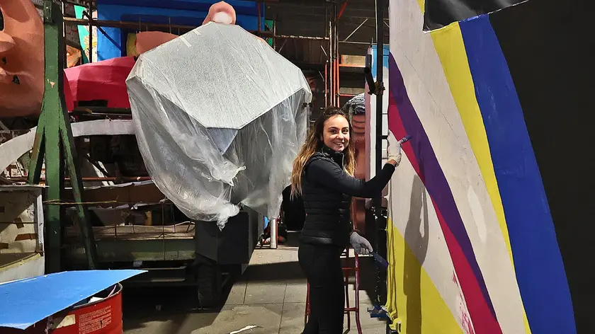 Sofia Zorzon nel capannone (Andrea Lasorte)