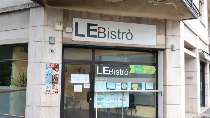 Il locale Le Bistrò di via Crispi chiuso dal questore Foto Marega