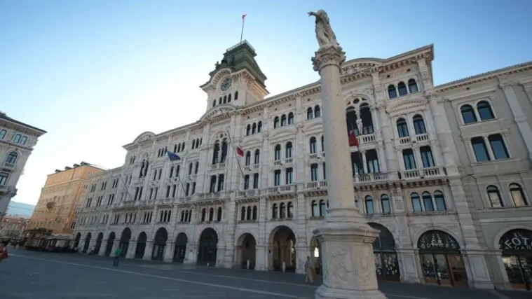 Lasorte Trieste 17/08/13 - Piazza Unità, Municipio