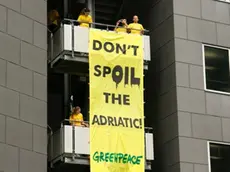 La protesta di Greenpeace Croatia contro le trivellazioni