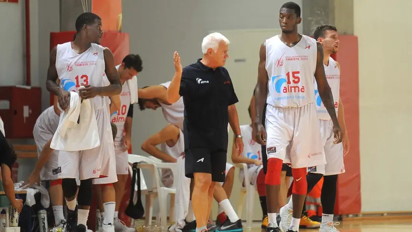 Coach Dalmasson con Jordan Parks