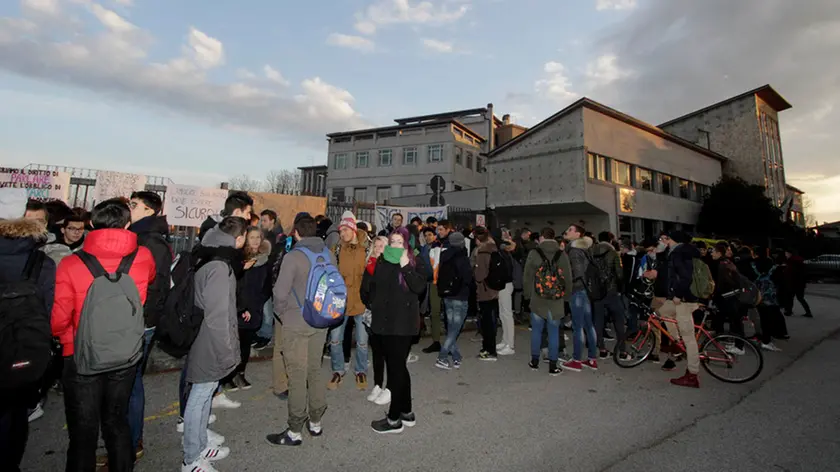 Lo sciopero degli studenti del Malignani di Cervignano (foto Bonaventura)