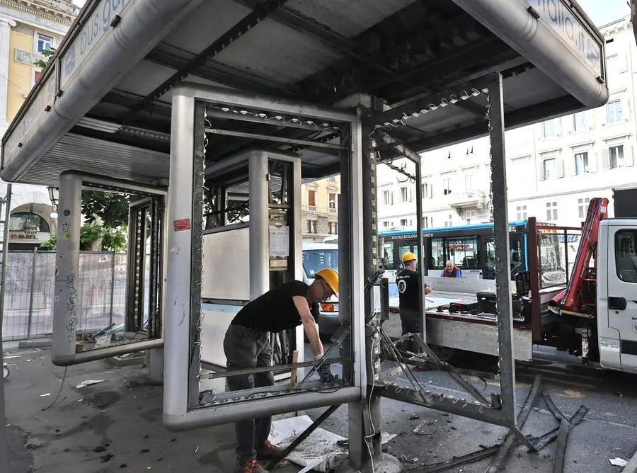 Lasorte Trieste 13/06/24 - Via Carducci, Luminosa, Lavori di demolizione