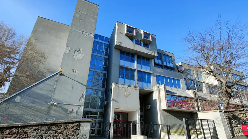 Il liceo scientifico Galilei di via Mameli