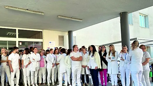 Personale sanitario in sciopero in Croazia. Foto da X