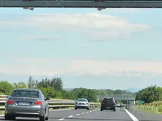 Bumbaca Gorizia 31.07.2010 Autostrada e raccordo cartelli per Slovenia - Foto di Pierluigi Bumbaca