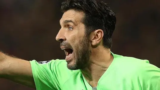 Paris Saint Germain's goalkeeper Gianluigi Buffon reacts during the UEFA Champions League round of 16 first leg soccer match between Manchester United and Paris Saint Germain at Old Trafford Stadium in Manchester, Britain, 12 February 2019. ANSA/NIGEL RODDIS