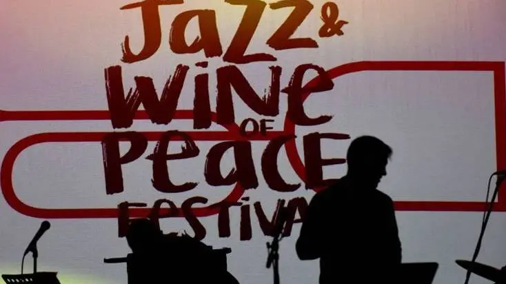 Cormons, 27-10-2016 - JAZZ & WINE OF PEACE 2016 - Teatro Comunale - ÒAzizaÓ featuring Dave Holland, Chris Potter, Lionel Loueke and Eric Harland - Chris Potter tenor sax.Lionel Loueke guitar.Dave Holland bass.Eric Harland drums.. - Foto © 2016 Luca d'Agostino / Phocus Agency