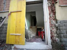 La casa dell'orrore di via Gemona che sta per essere smantellata