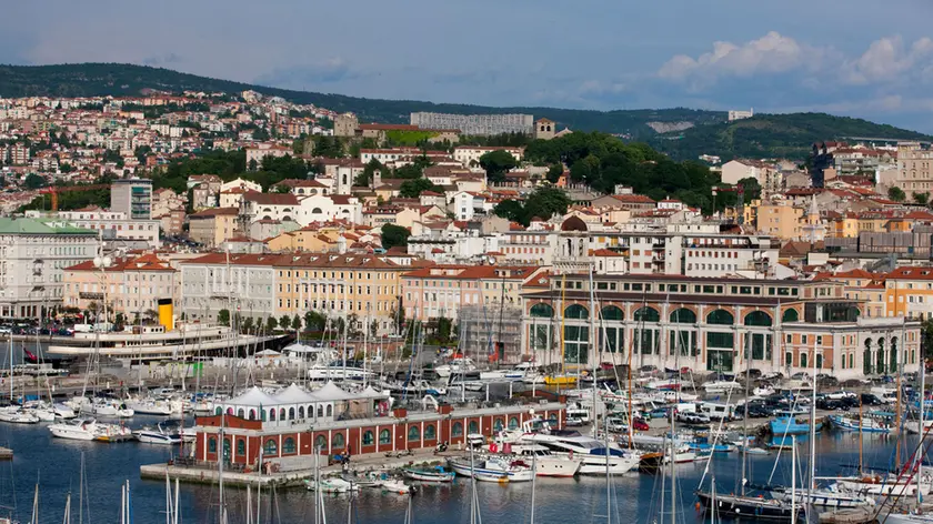 La sede e gli ormeggi del Marina San Giusto