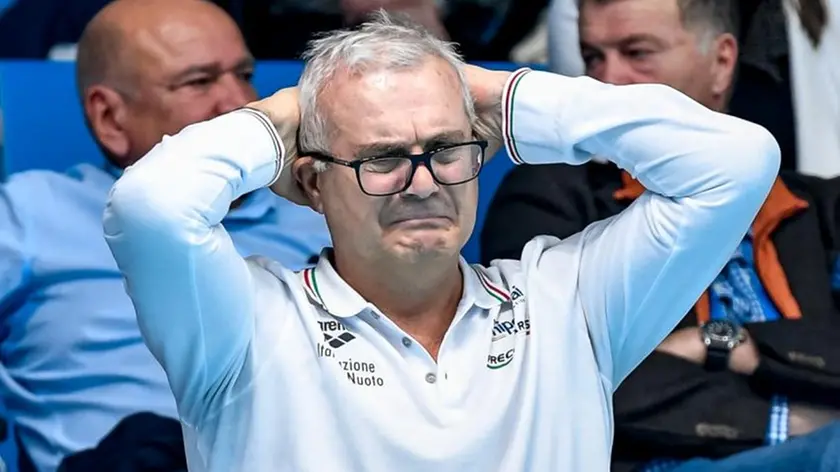 Lo sconforto del ct azzurro Campagna (Foto di Francesco Pasquale Mesiano / DBM)