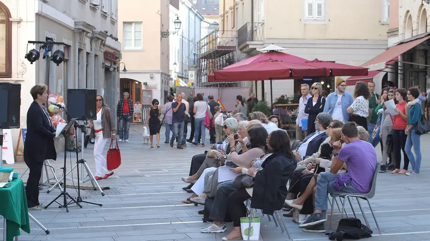 Un evento in piazza Cavana (foto di archivio)