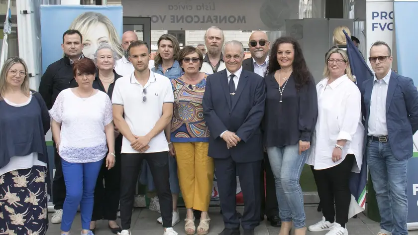 I candidati consiglieri di Fratelli d’Italia Foto Bonaventura