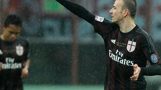 Milan's Luca Antonelli (C) jubilates after scoring the goal during the Italian Serie A soccer match AC Milan vs Torino FC at Giuseppe Meazza stadium in Milan, Italy, 27 February 2016. ANSA/DANIELE MASCOLO