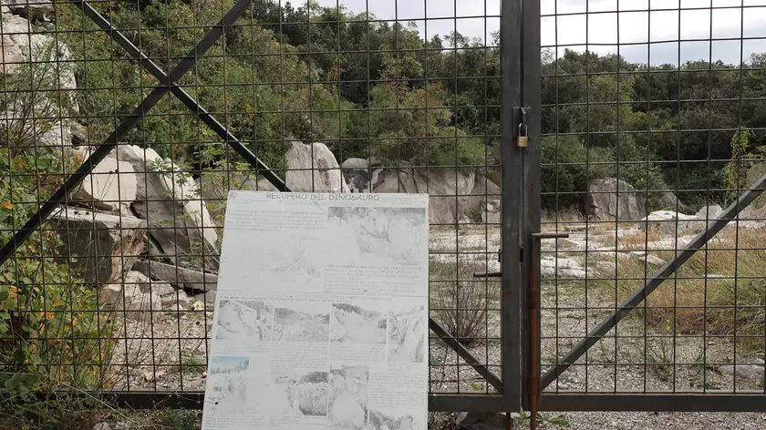 L’ingresso sbarrato del sito paleontologico Foto Lasorte