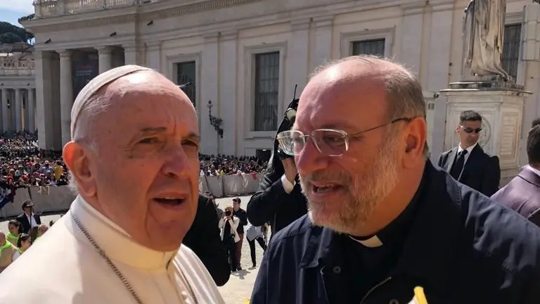 Don Fortunato Di Noto con papa Francesco