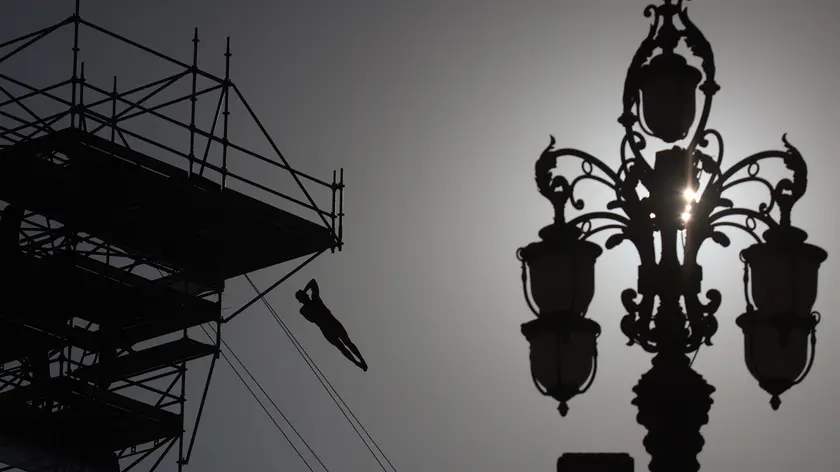 La manifestazione dei tutti dalle grandi altezza sulle Rive a Trieste Fotoservizio di Andrea Lasorte