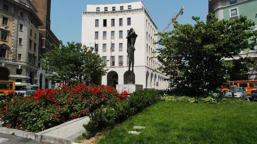 Il palazzo del Consiglio regionale del Fvg, in piazza Oberdan, a Trieste