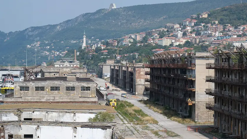 Una veduta sui magazzini del Porto Vecchio, oggetto del project presentato da Costim Foto Massimo Silvano