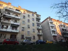 L'edificio di via Piero della Francesca 4 (foto Lasorte)