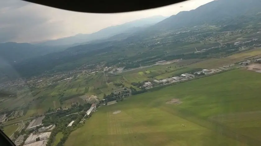 Il sedime aeroportuale fotografato da un velivolo