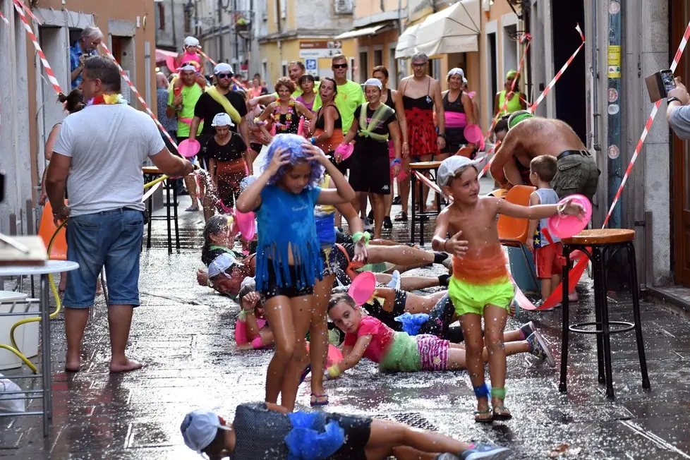 Foto BRUNI 11.08.2018 Muggia: la carneval Run