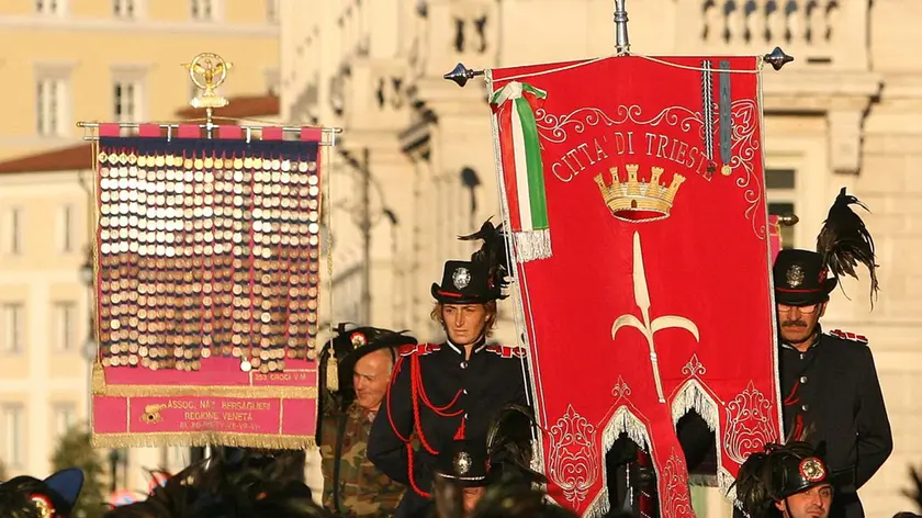 Un raduno dei bersaglieri a Trieste