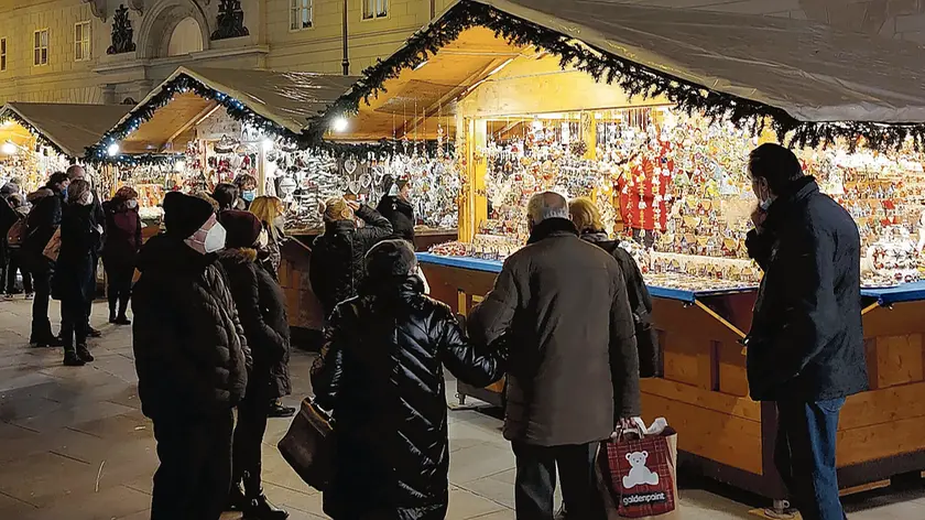 Lasorte Trieste 07/12/21 - Piazza della Borsa, Mercatino di Natale