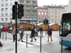 Lasorte Trieste 17/11/16 - Piazza della Borsa, Via Cassa di Risparmio, Installato nuovo semaforo