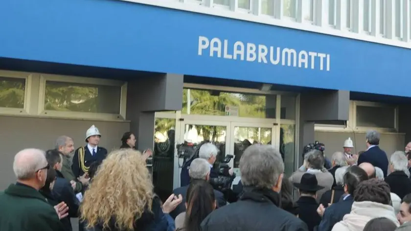 Bumbaca Gorizia 25_02_2012 - Intitolazione PalaBrumatti - Fotografia di Pierluigi Bumbaca