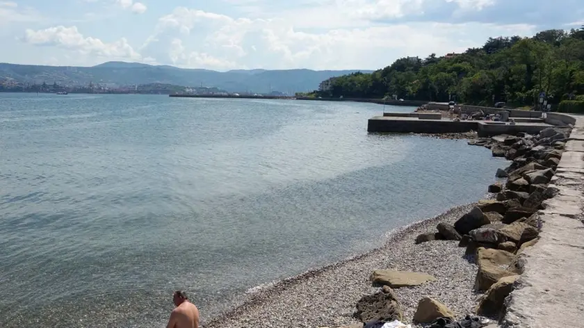 Foto Bruni 03.06.14 Bagno sulla provinciale