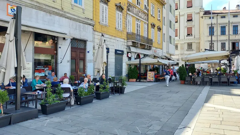 Piazza Goldoni stamattina dopo l'accoltellamento (Bruni)