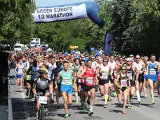 Bavisela 2016: la partenza da Duino della Halfmarathon