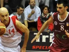 Foto BRUNI TRieste 18.05.12 PLAY-OFF BASKET ACEGAS-FERENTINO GARA 1