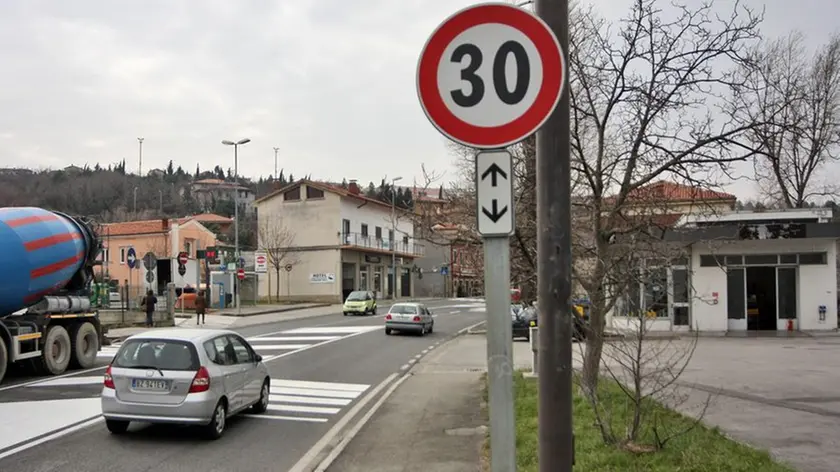 Lasorte Trieste 09/03/10 - Aquilinia, Nuovi Limiti Velocità e Segnaletica Orizzontale