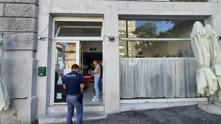 La polizia sul posto, foto di Francesco Bruni