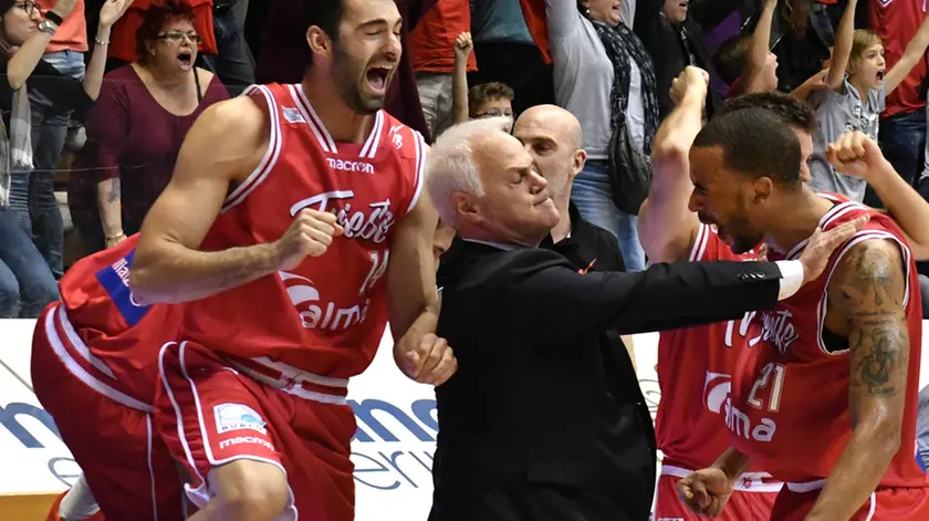 Foto Bruni 16.05.2018 Pallacanestro Alma-Montegranaro (play-off) Gara2- la gioia della vittoria, Dalmasson