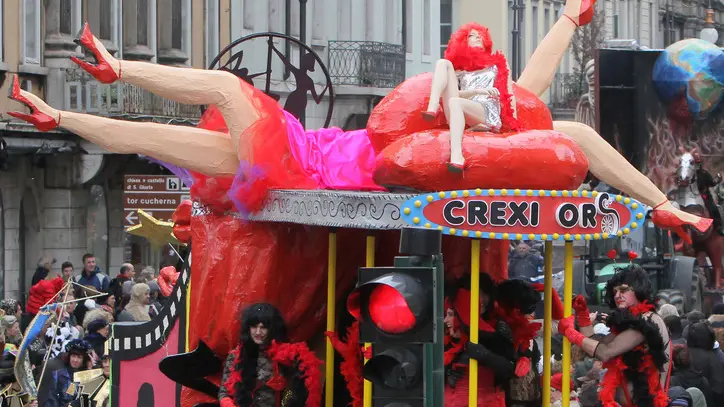 Un divertente carro del Carnevale di Trieste