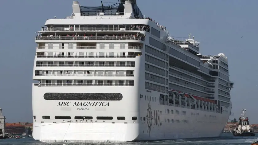 Interpress\M.Tagliapietra venezia 09.06.2019.- Passaggio della Nave MSC MAGNIFICA in Bacino San Marco.