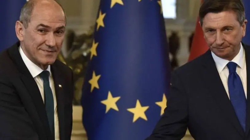 Janez Janša (a sinistra) con Borut Pahor Foto da rtvslo.si