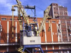 I silos della Grandi Molini in Porto nuovo