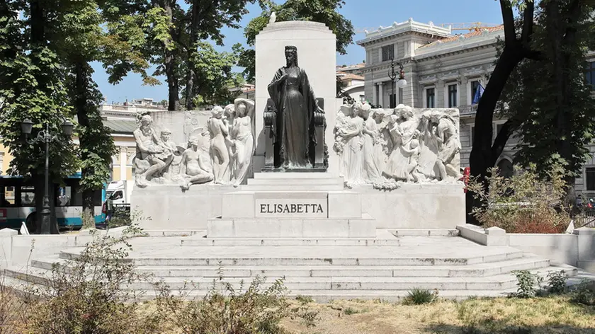 Lasorte Trieste 22/08/13 - Piazza Libertà, Statua Sissi